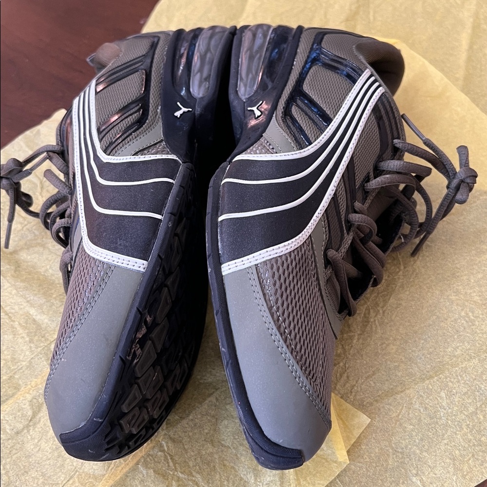 Mens Green Puma Athletic shoes - Picture 5 of 11